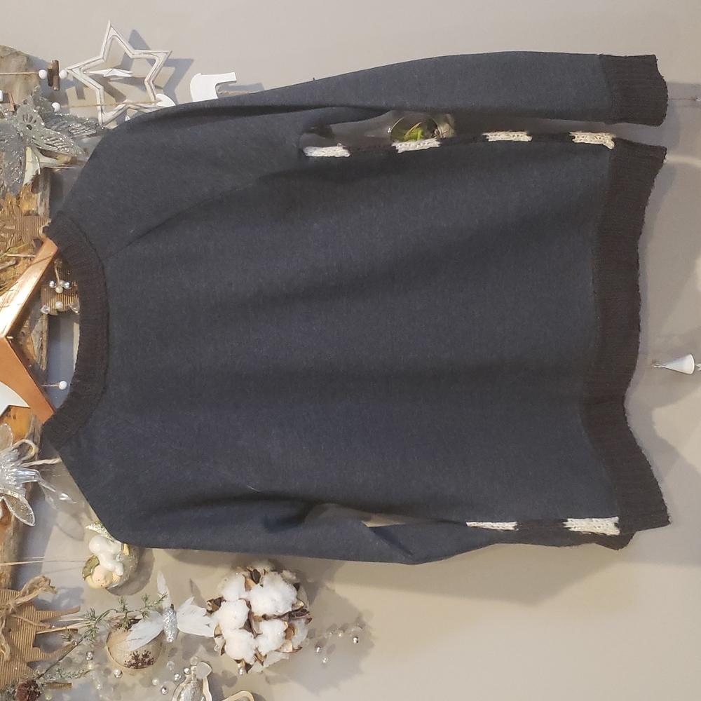 Joe Fresh long sleeve shirt-sweater - Picture 4 of 5